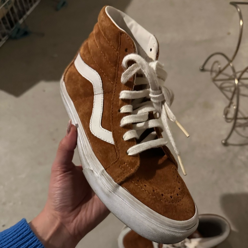 Women’s Vans high top